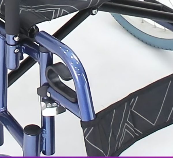 Oversized-Manual-Wheelchair-Self-Propelled-250kg-Weight-Capacity-4.jpeg Oversized-Manual-Wheelchair-Self-Propelled-250kg-Weight-Capacity-4.jpeg
