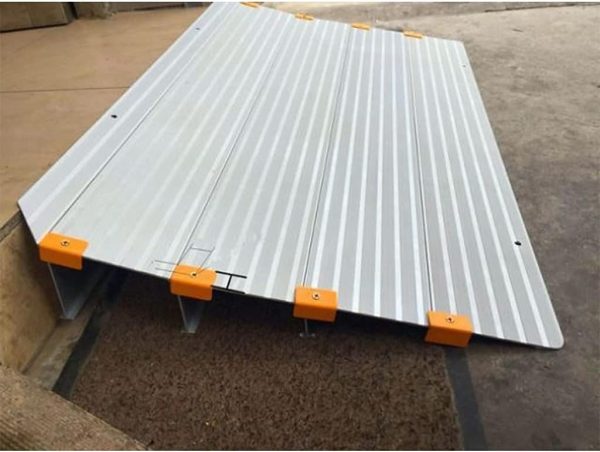 Detachable-Entry-Ramp-2.jpg Detachable-Entry-Ramp-2.jpg