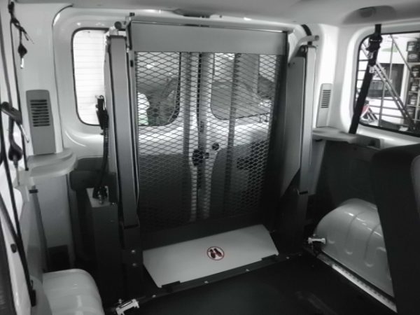 BBI-RANGE-Double-arm-lifts-with-full-platform.-5.jpg BBI-RANGE-Double-arm-lifts-with-full-platform.-5.jpg