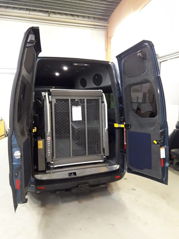 BBI-RANGE-Double-arm-lifts-with-full-platform.-6.jpg BBI-RANGE-Double-arm-lifts-with-full-platform.-6.jpg