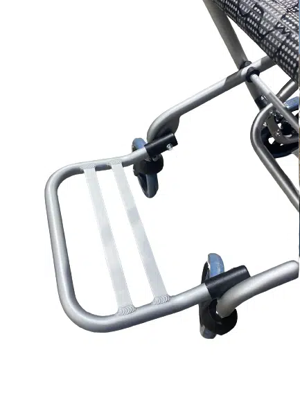 Foldable and Lightweight Manual Transit Chair Legrest Foldable and Lightweight Manual Transit Chair Legrest